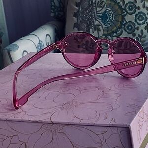 VERSACE MEDUSA TINTED SUNGLASSES